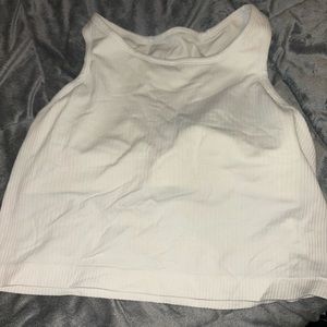 Woman’s crop/sport bra lululemon